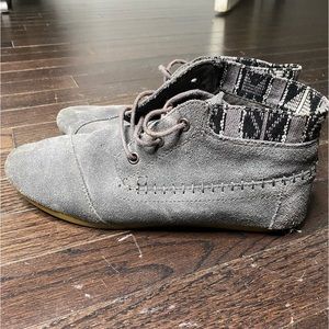 TOMS booties